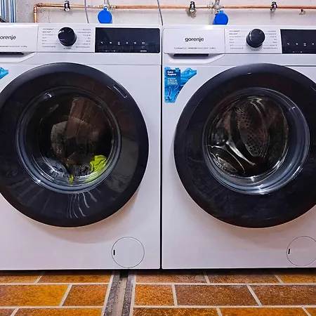 & Séjour chez l'habitant *